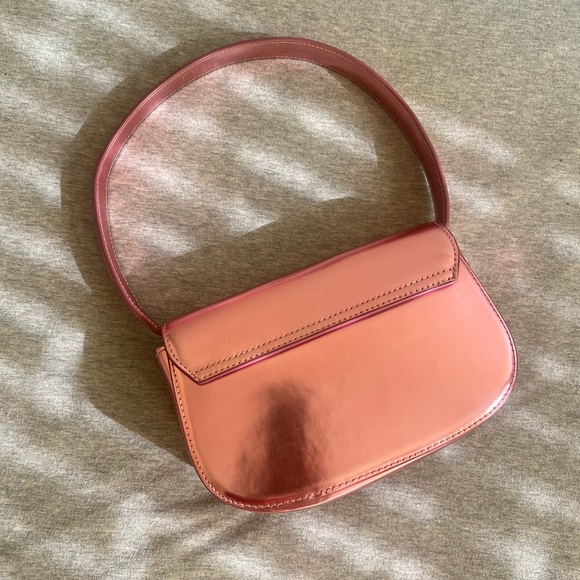 RARE diesel 1DR bag in pink. Comes with original tags, long strap + dustbag - Picture 2 of 4